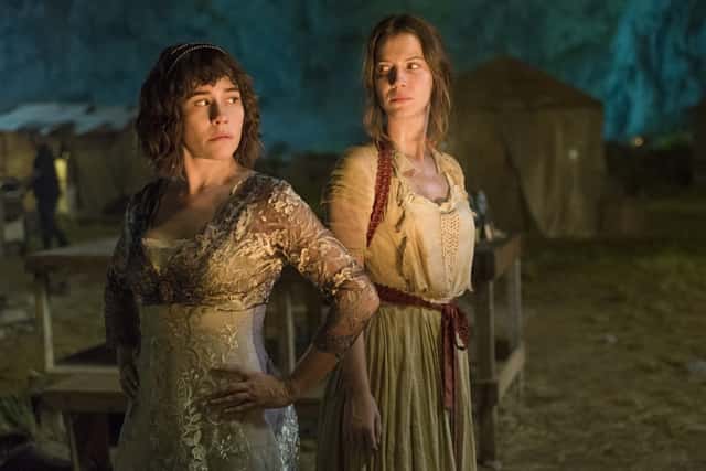 Susana (Alesandra Negrini) e Elisabeta (Nathalia Dill) em Orgulho e Paixão (Foto: Globo/ Cesar Alves)