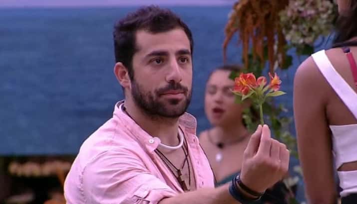 Favorito no BBB18, Kaysar é acusado de criar personagem. (Foto: Divulgação)