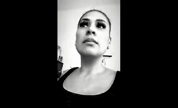 A cantora Simone chocada (Foto: Reprodução)
