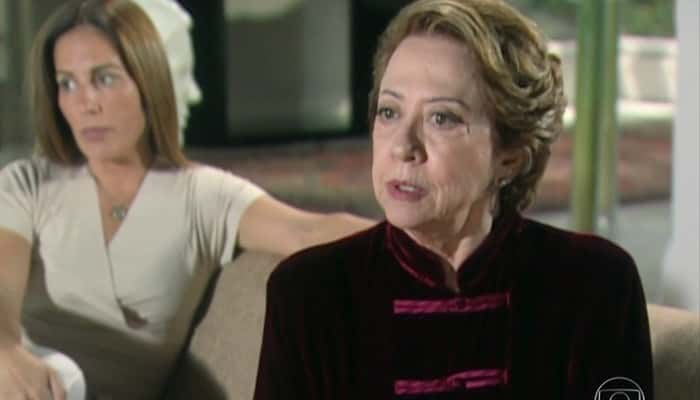 Bia Falcão (Fernanda Montenegro) em cena de Belíssima (Foto: Reprodução/Globo)
