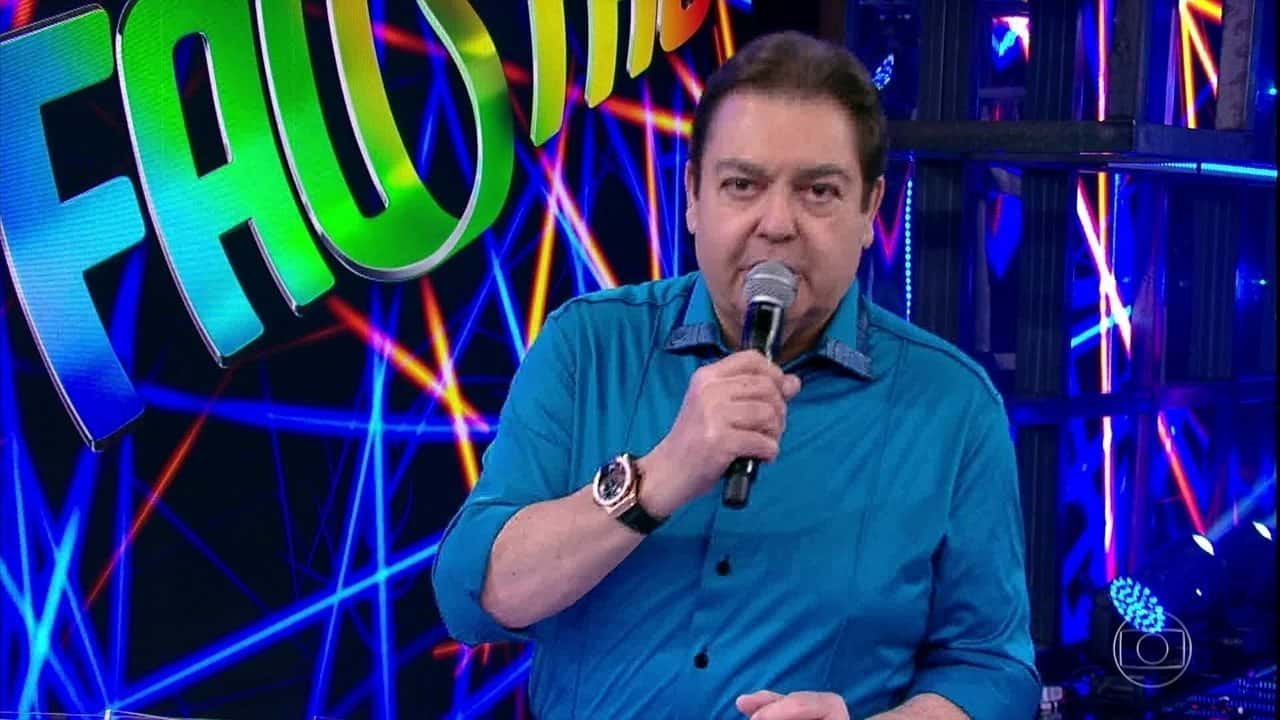 Faustão no comando do seu Domingão (Foto: Reprodução/Globo)