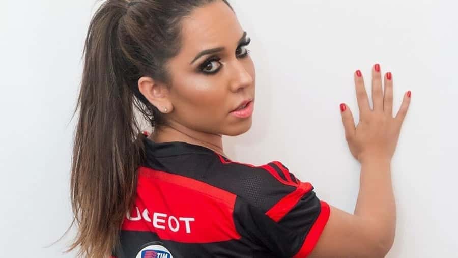 A cantora Renata Frisson, a Mulher Melão é evangélica há cerca de sete anos (Foto: Divulgação)