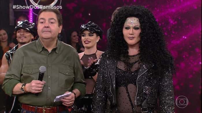 Faustão e Silvero Pereira durante o quadro Show dos Famosos, no Domingão (Foto: Reprodução/Globo)
