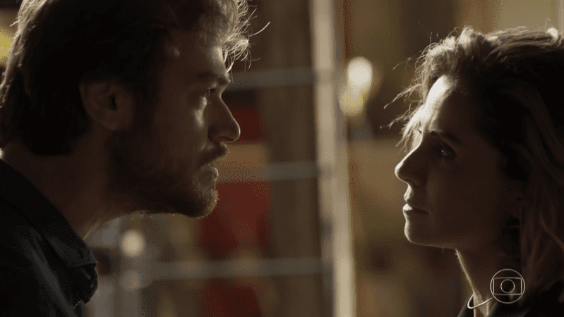 Beto (Emilio Dantas) e Luzia (Giovanna Antonelli) em cena de Segundo Sol (Foto: Reprodução/Globo)