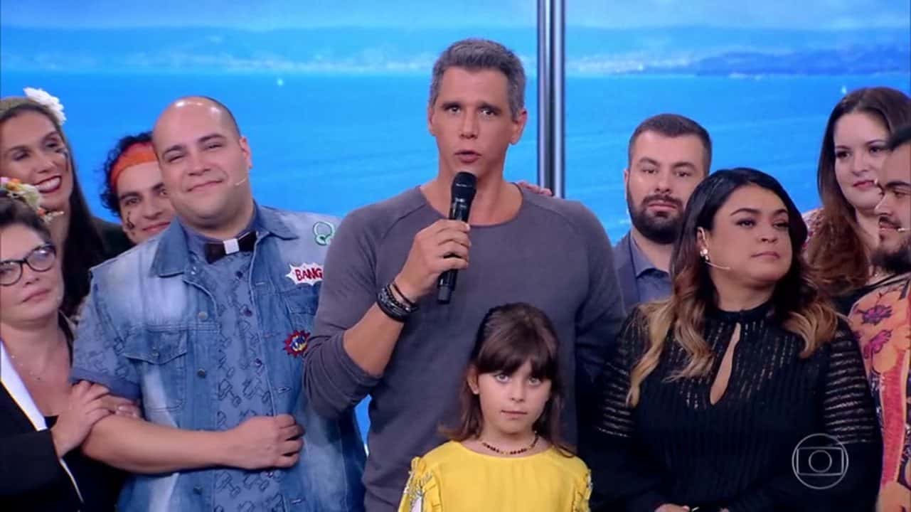 Márcio Garcia e os convidados do Tamanho Família (Foto: Reprodução/Globo)