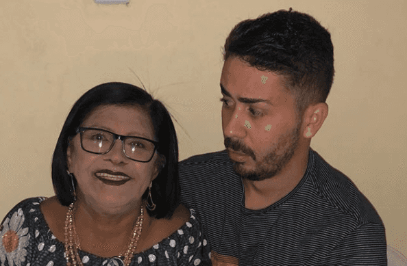 O humorista Carlinhos Maia e sua mãe adotiva. (Foto: Reprodução/Instagram)