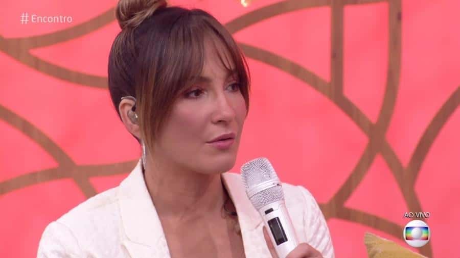Claudia Leitte relembra o passado. (Foto: Reprodução)