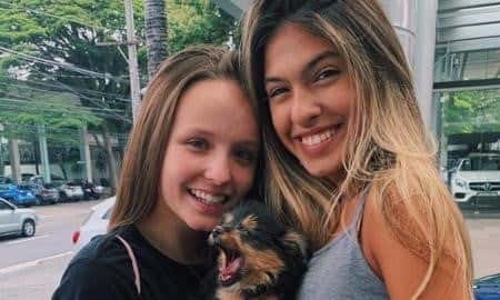 Larissa Manoela e Fernanda Concon (Foto: Reprodução/Instagram)