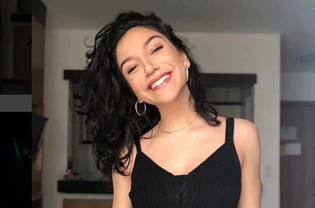 A cantora gospel Priscilla Alcântara faz desabafo em rede social sobre trote (Foto: Divulgação)