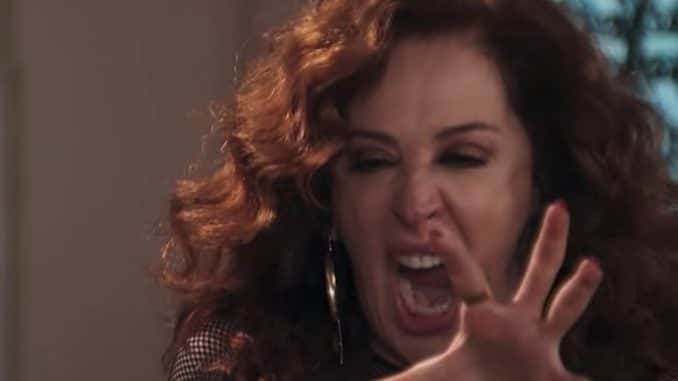 Lidiane (Cláudia Raia) em cena de Verão 90. (Foto: Reprodução)
