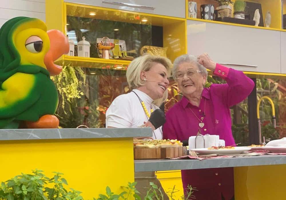 Ana Maria Braga recebeu Palmirinha no programa Mais Você (Foto: Reprodução/ Globo)