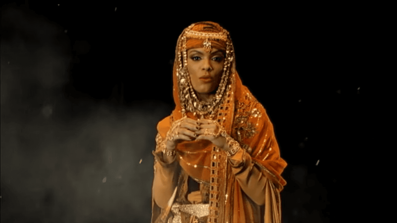 Lidi Lisboa é a rainha má Jezabel, a nova macrossérie da Record. (Foto: Reprodução)