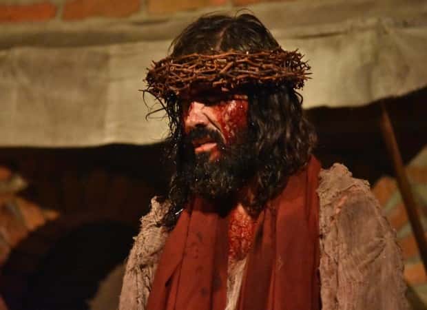 Juliano Cazarré como Jesus em Paixão de Cristo (Foto: Divulgação)