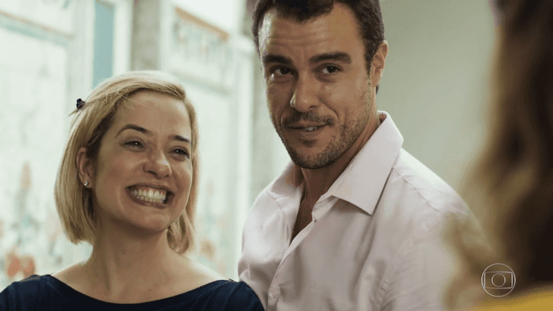 Paloma Duarte (Lígia) e Joaquim Lopes (Joaquim) em cena de Malhação: Toda Forma de Amar (Foto: Reprodução/Globo)