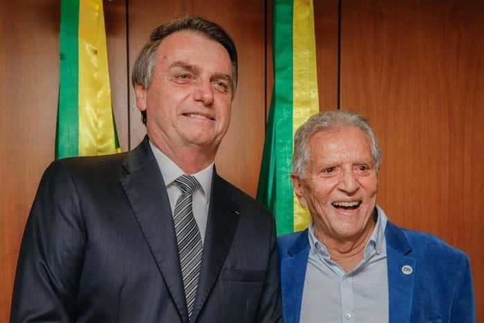 Carlos Alberto e Bolsonaro (Foto: Carolina Antunes/PR)
