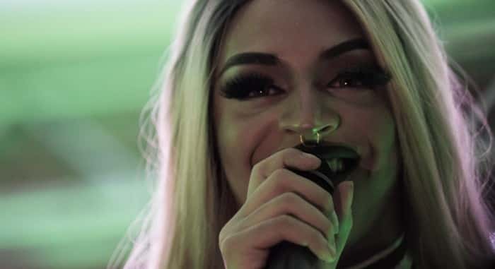 Pabllo Vittar beijou muito ator pornô gay em boate de Nova York (Foto: Reprodução/Instagram)