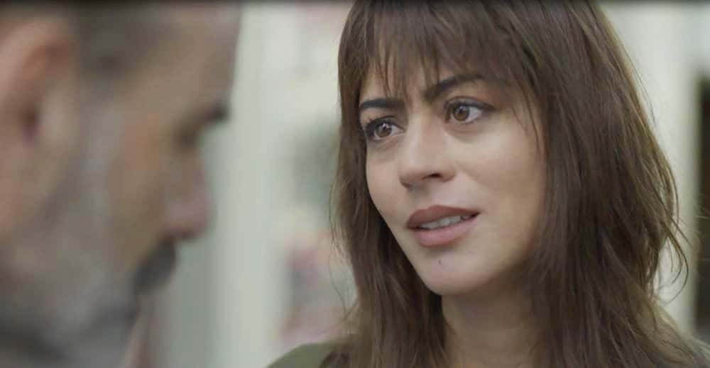 Helena (Carol Castro) é personagem da novela das seis da Globo Órfãos da Terra (Foto: Reprodução)