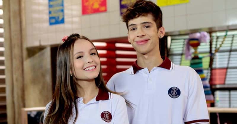 Os atores Larissa Manoela e João Guilherme interpretam Mirela e Luca Tuber na trama do SBT As Aventuras de Poliana (Foto: Reprodução/SBT)