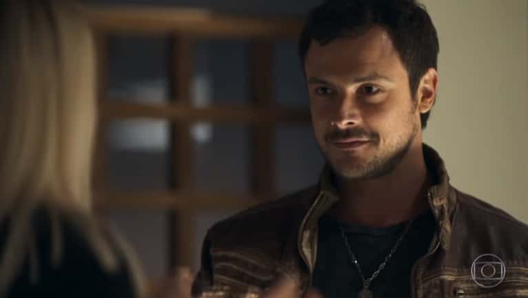 Sergio Guizé é Chiclete em A Dona do Pedaço da Globo (Foto: Reprodução)