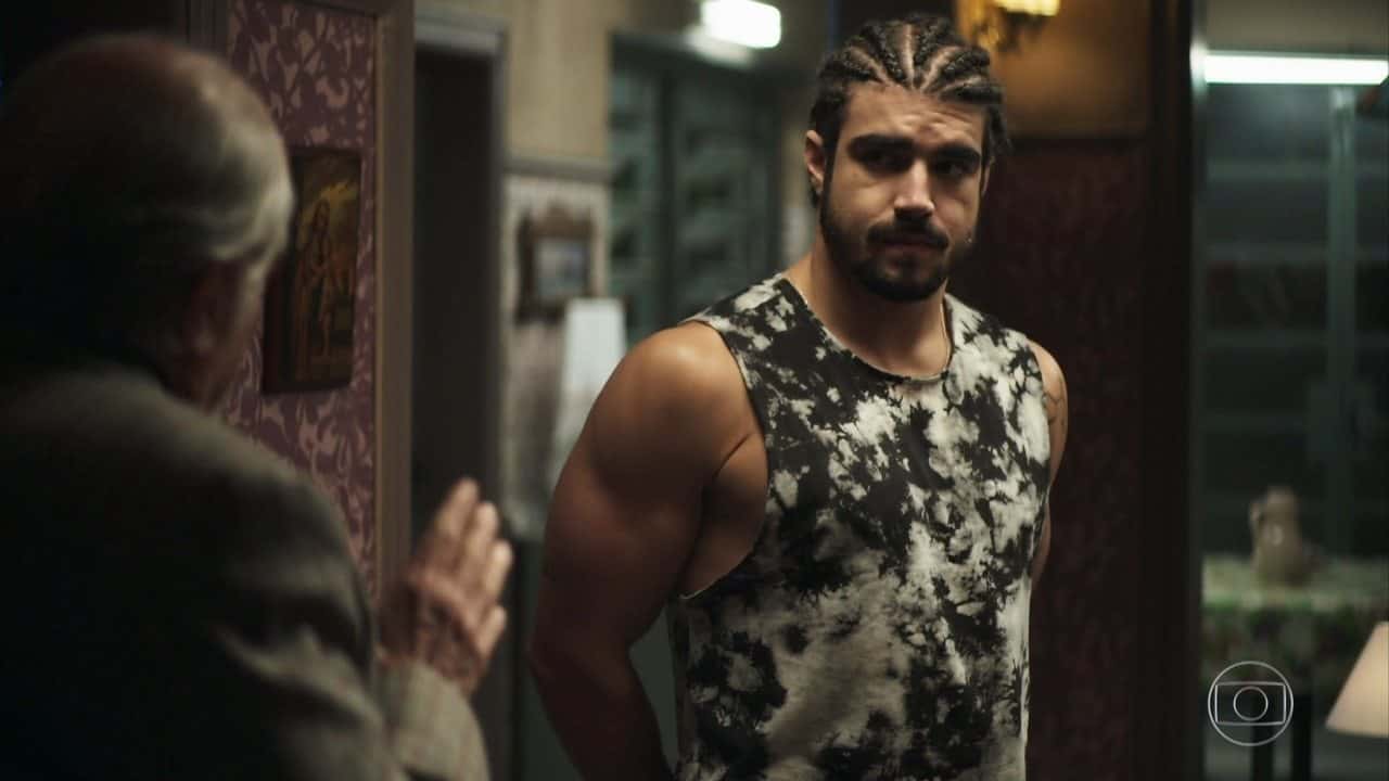 Rock prepara ataque certeiro para derrubar Josiane em A Dona do Pedaço da Globo (Foto: Reprodução)