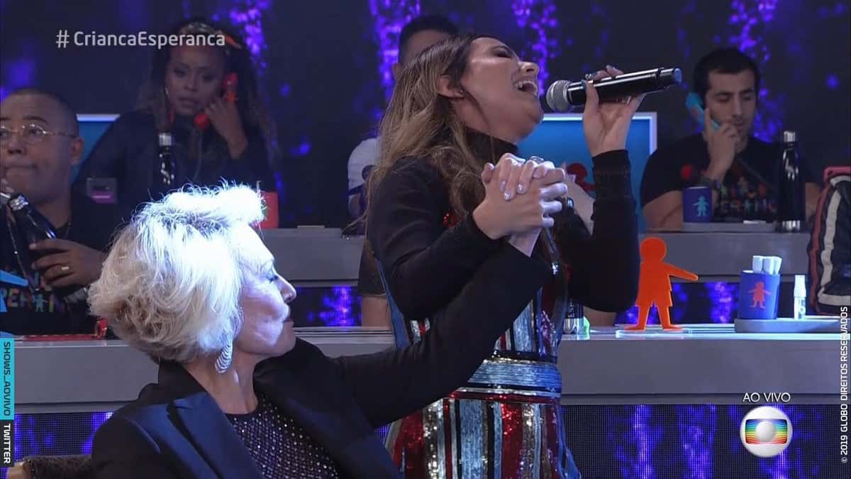 A cantora Aline Barros e Ana Maria Braga no Criança Esperança (Foto: Divulgação)