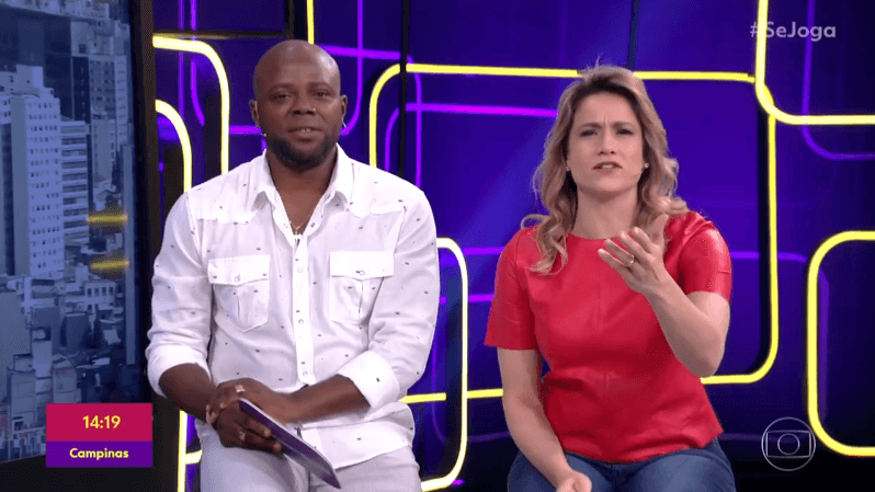 Érico Brás e Fernanda Gentil no comando do Se Joga, que fechou mais uma semana em segundo lugar na audiência (Foto: Reprodução/Globo)