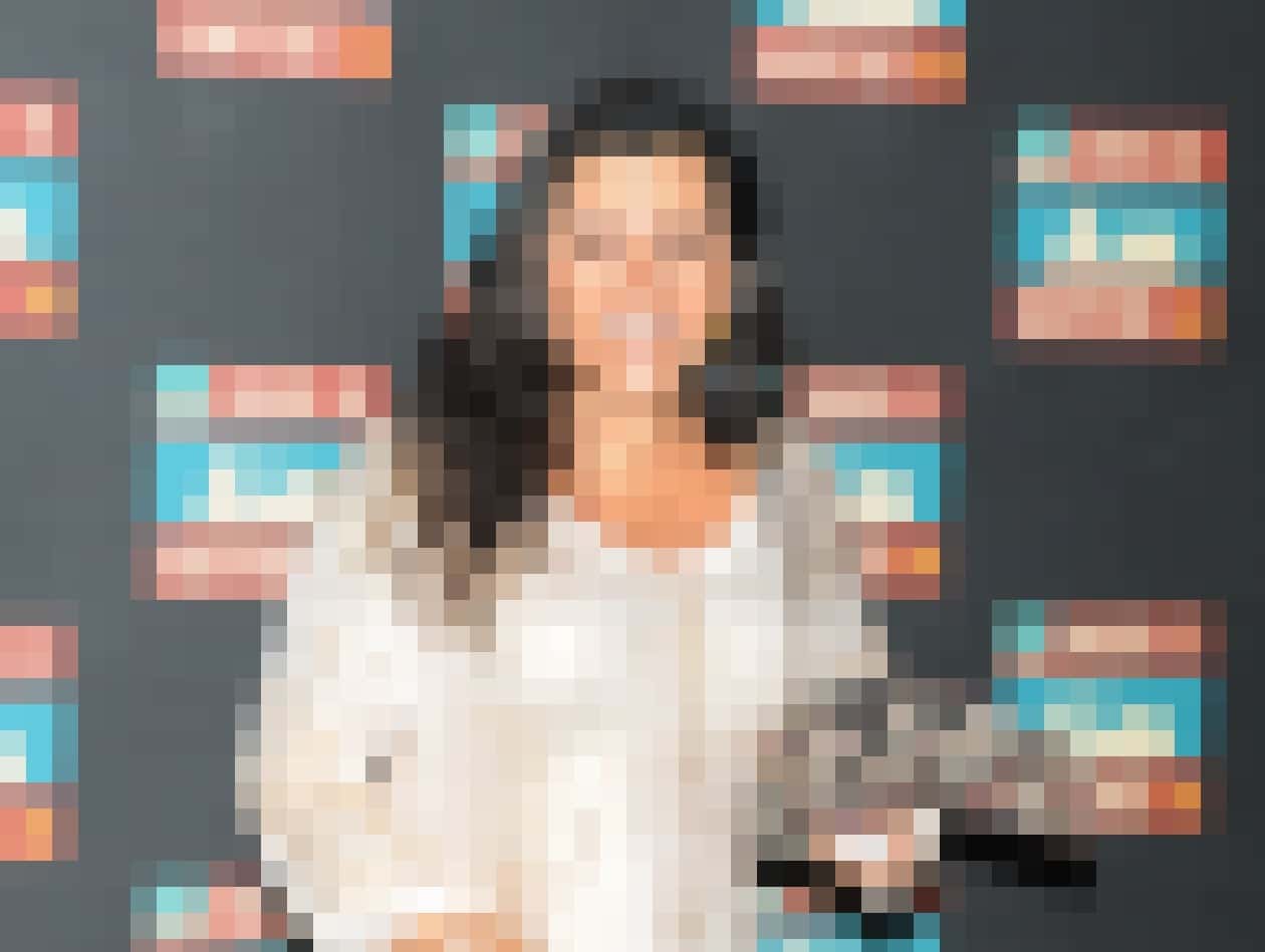A apresentadora da Globo e atriz de Amor de Mãe, Regina Casé se encontra com famoso (Foto: Reprodução)