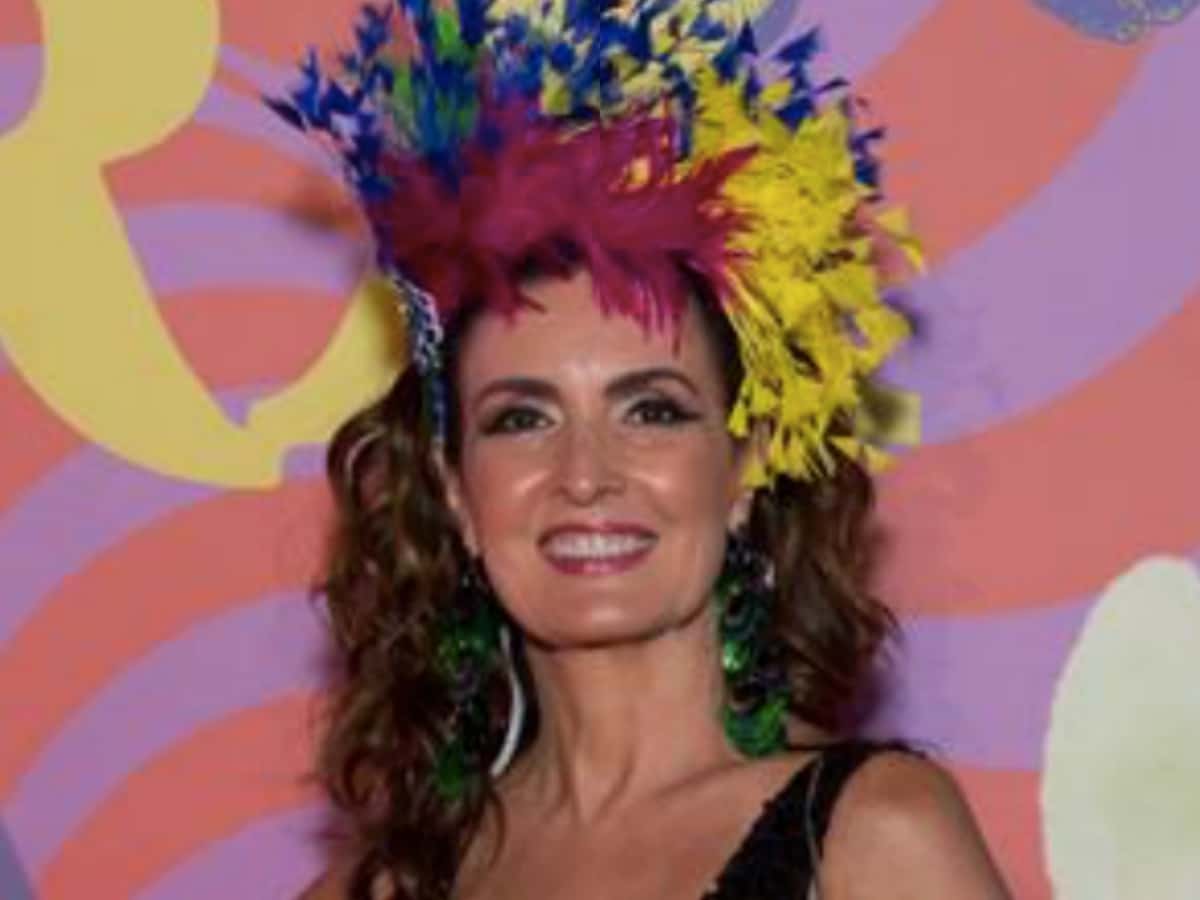 A famosa apresentadora do Encontro, da Globo, Fátima Bernardes deixou os seus admiradores e seguidores de queixo caído ao ousar em seus looks para curtir o Carnaval deste ano (Foto: Divulgação)