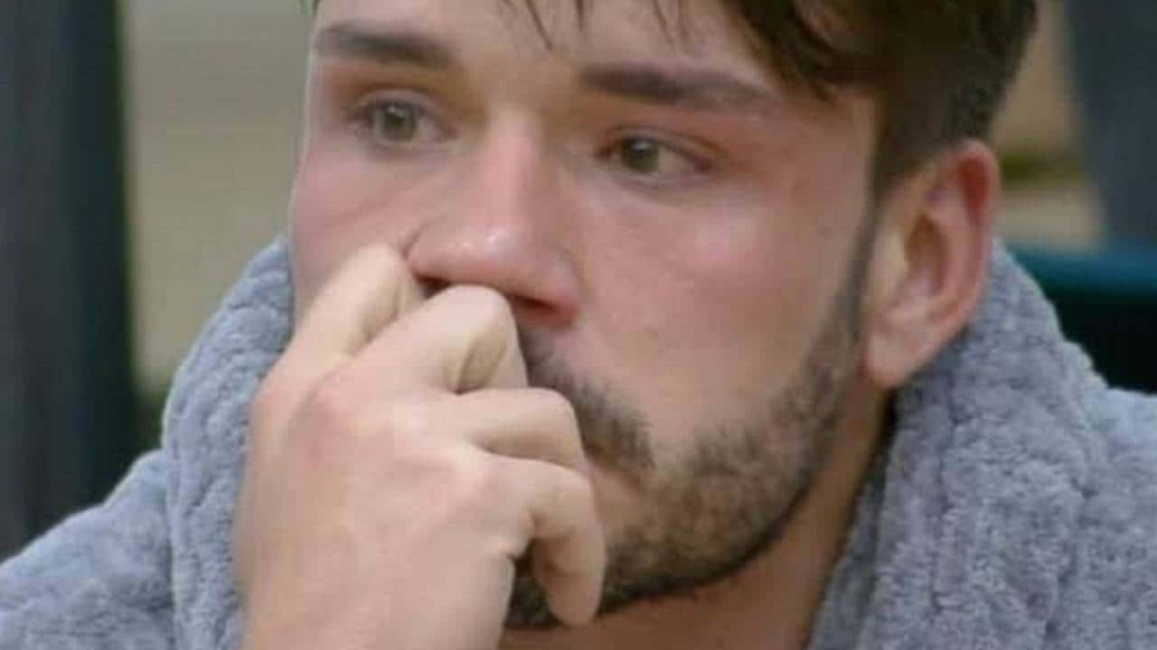 Lucas Viana apresentou crises respiratórias agudas por causa do uso do cigarro eletrônico - Foto Reprodução