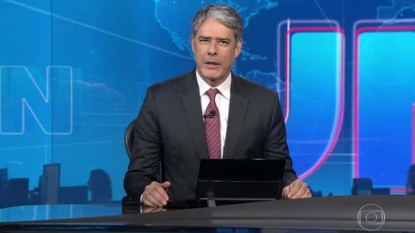 William Bonner no Jornal Nacional deve noticiar vídeo envolvendo Jair Bolsonaro (Foto: Reprodução)