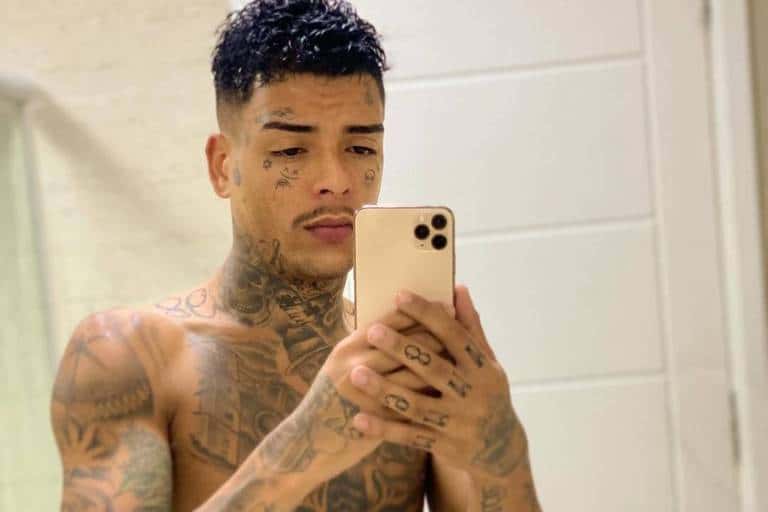 MC Kevin foi diagnosticado com Coronavírus, mas tem descumprindo a quarentena (Foto: Reprodução)