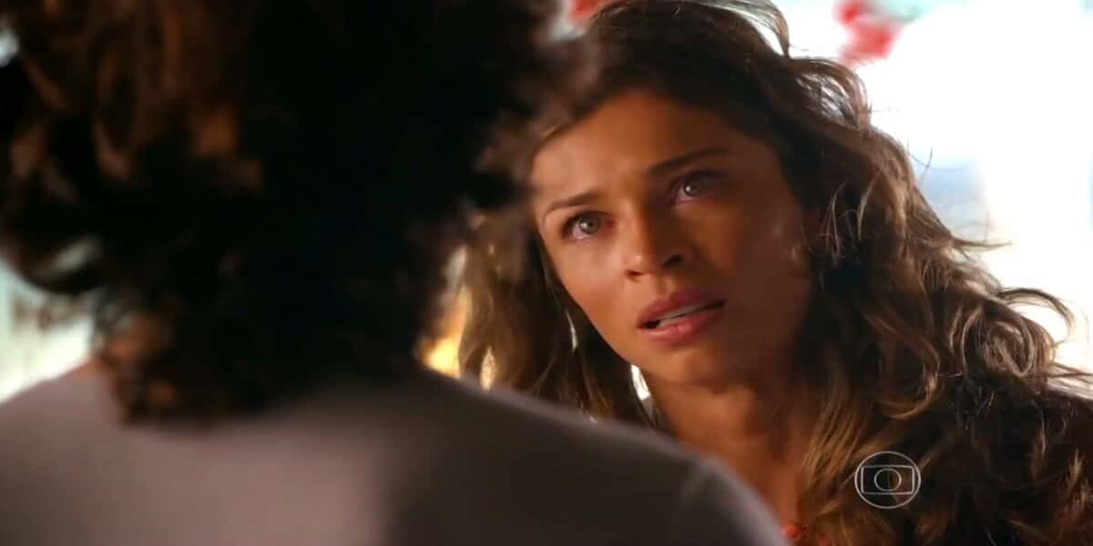 Grazi Massafera dá vida para Ester de Flor do Caribe (Foto: Reprodução/Globo)