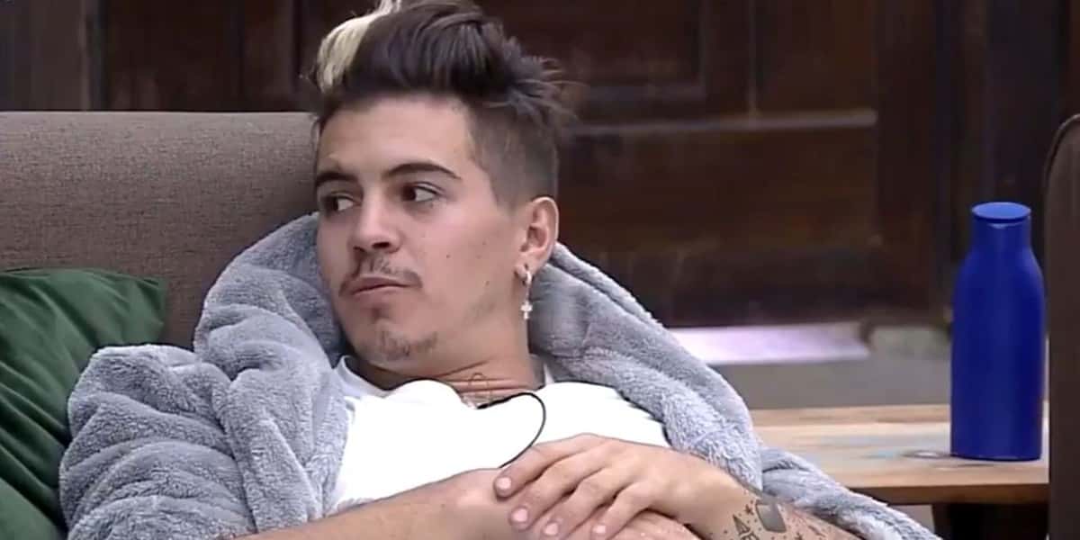 Biel relembrou polêmica de assédio em A Fazenda 12 (Foto: Reprodução)