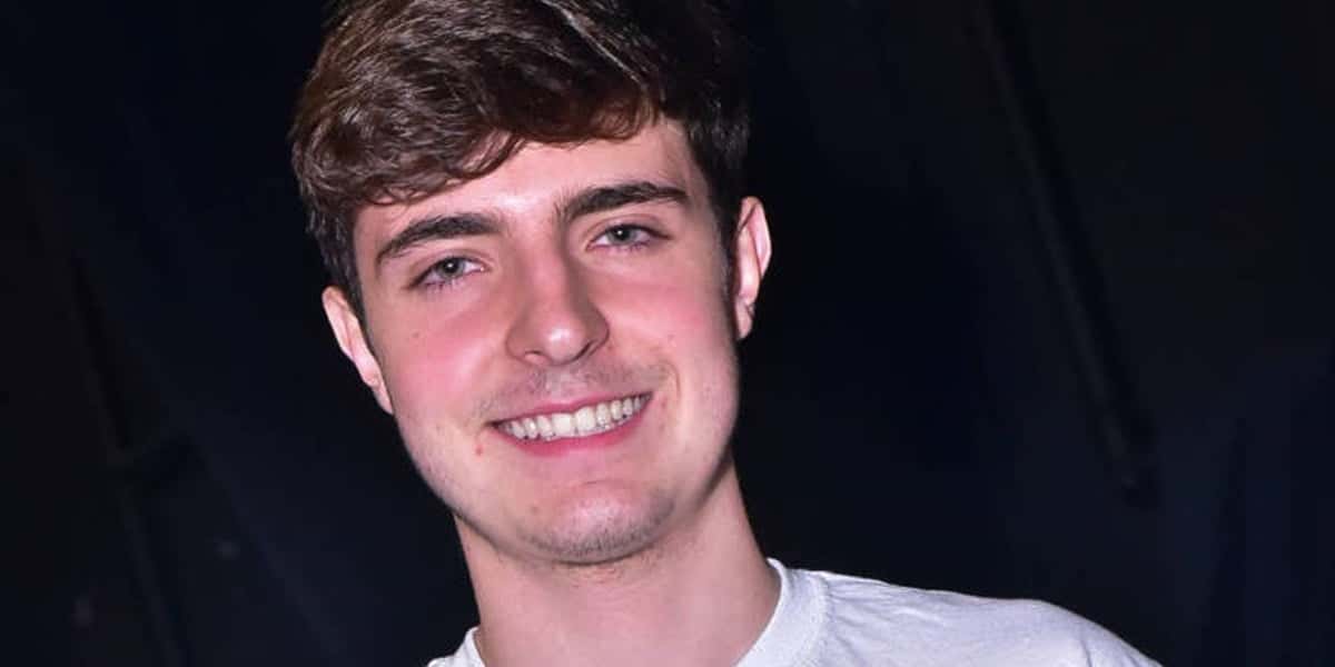 João Augusto, o filho mais velho de Gugu, está de namorada nova e apresentou a moça nas redes sociais (Foto: Leo Franco / AgNews)