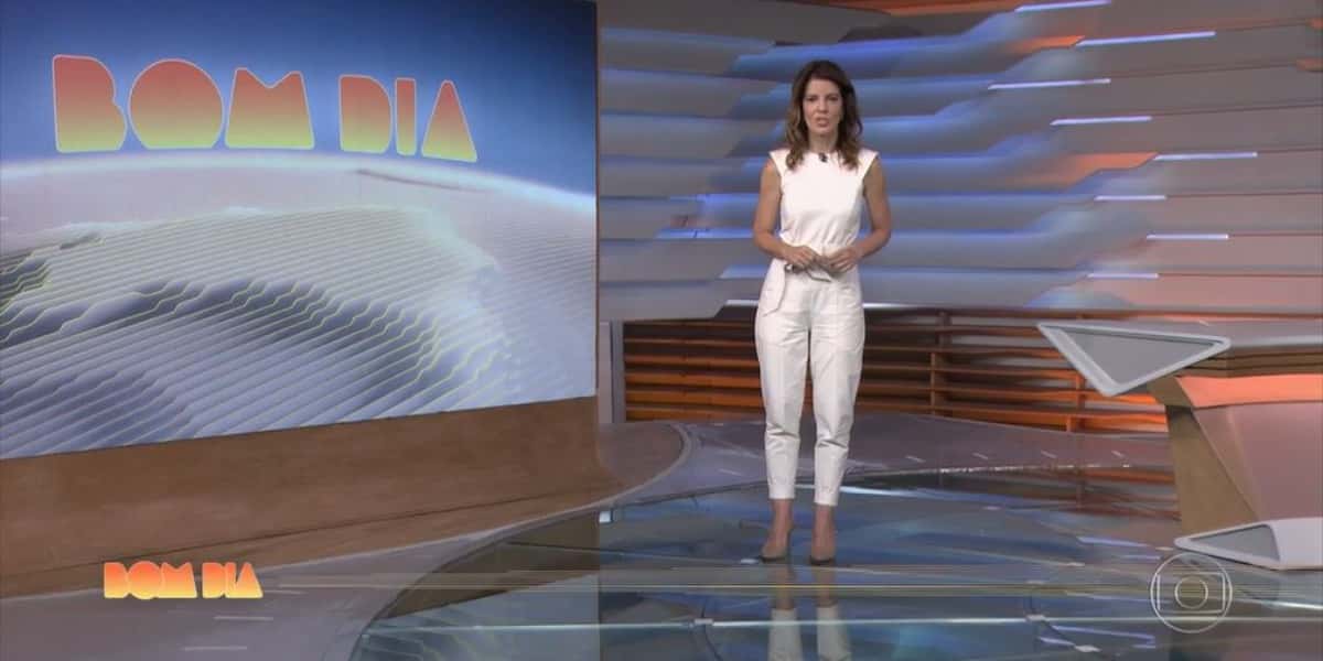 Mariana Gross apresentou o "Bom Dia Brasil" nesta segunda-feira (Foto: Reprodução/TV Globo)