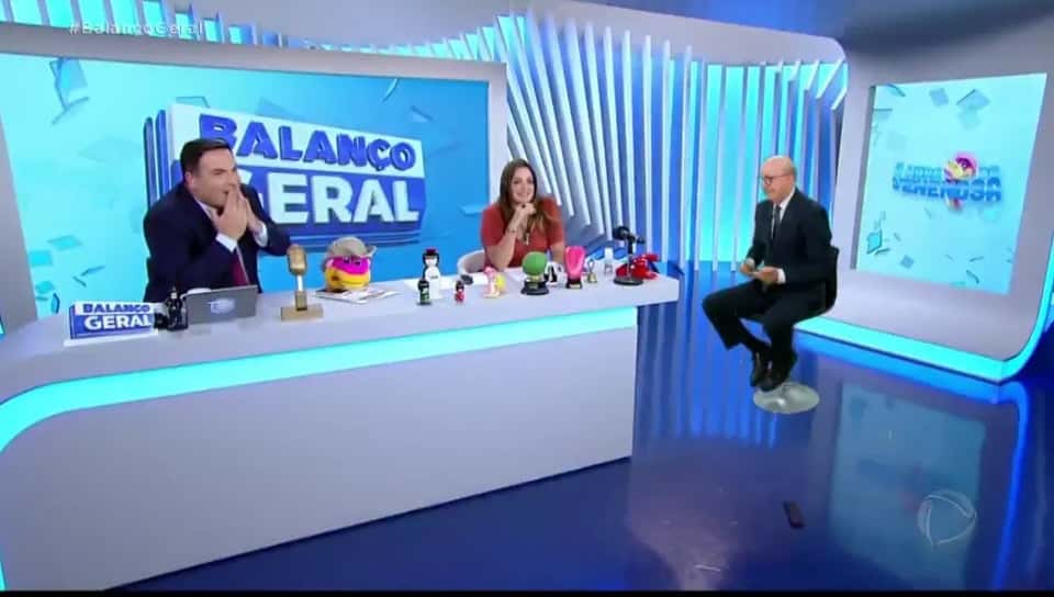Gottino e Fabiola Reipert ficaram espantados no Balanço Geral (Foto: Reprodução)