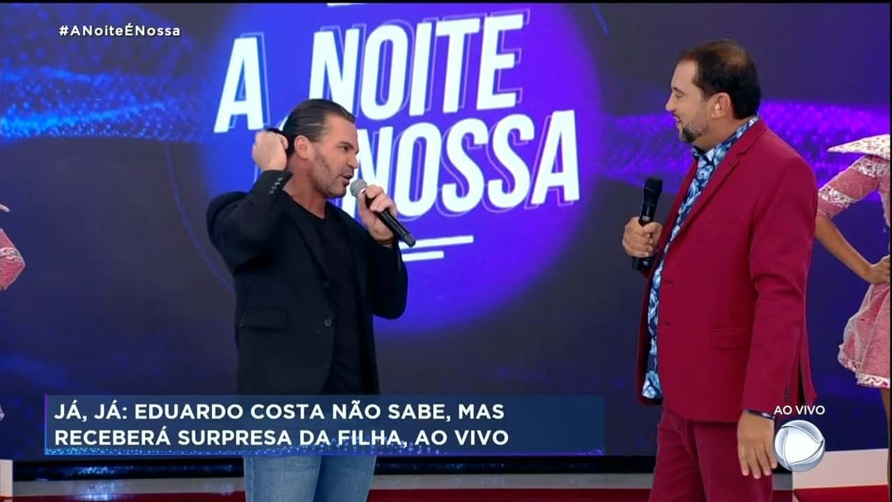 Eduardo Costa e Geraldo Luís no palco da Record (Foto: Reprodução)
