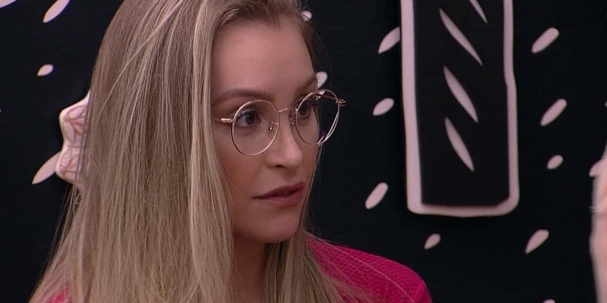 Carla Diaz virou alvo dentro do "BBB 21" (Foto: Reprodução / TV Globo)