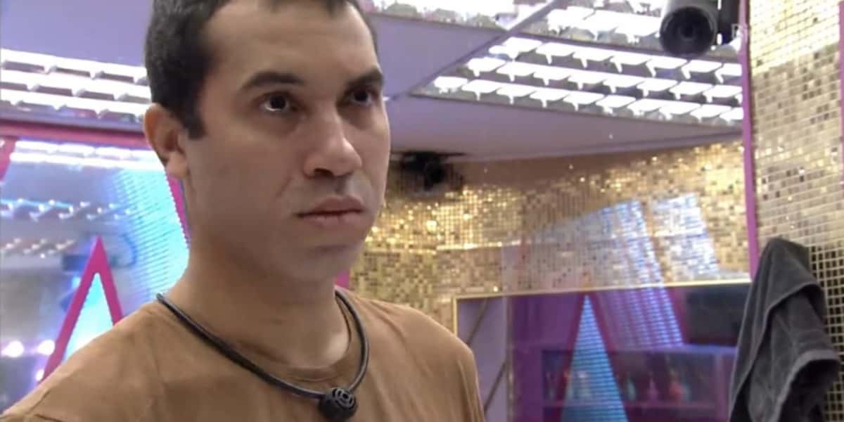 Gilberto está em clima de despedida no BBB21 (Foto: Reprodução)
