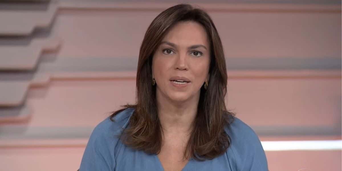 Ana Paula Araújo noticiou saída de jornalista do Bom Dia Brasil (Foto: Reprodução)