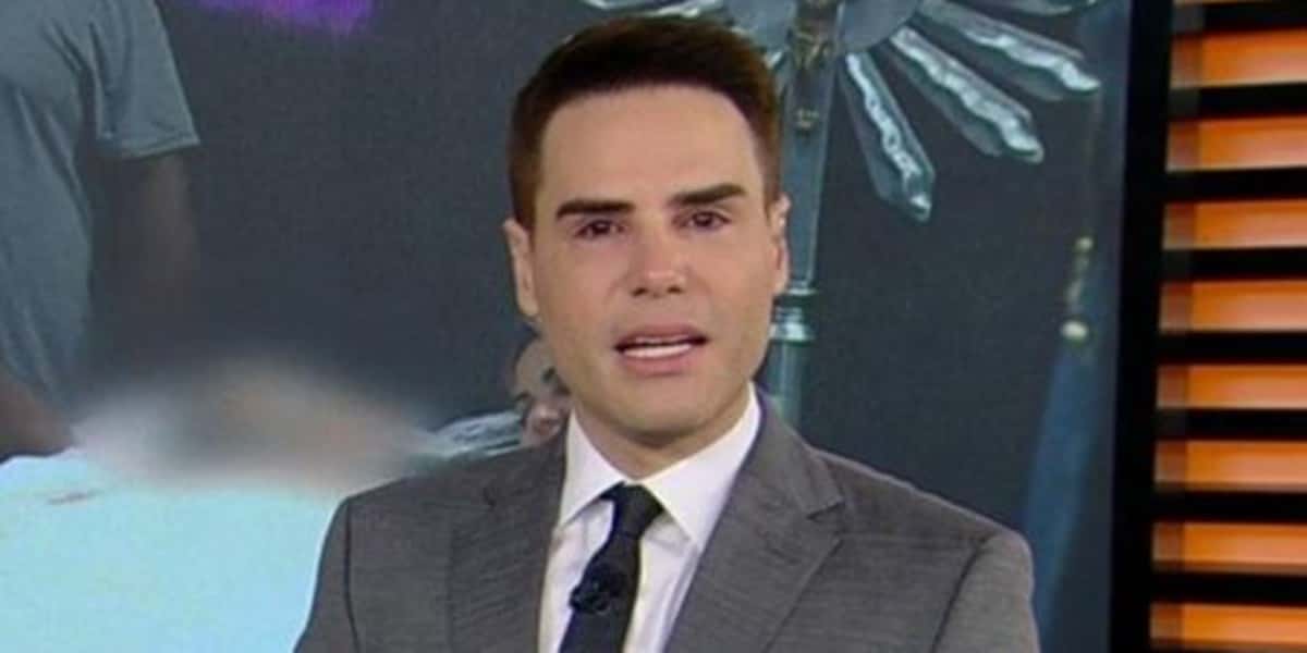 Cidade Alerta perdeu para novela mexicana do SBT (Foto: Reprodução / Record)