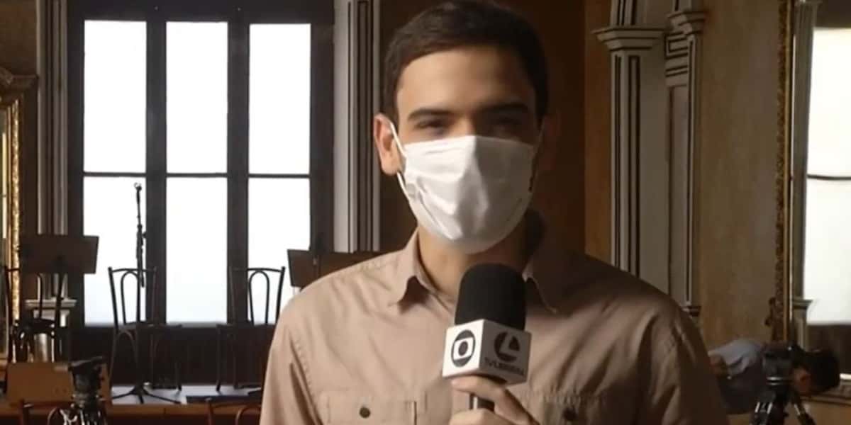Globo estraçalha repórter ao vivo (Foto: Reprodução)