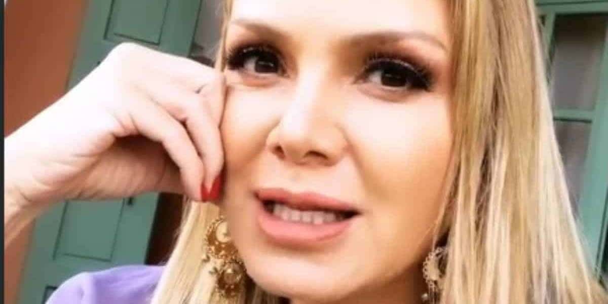 Eliana fez a alegria dos marmanjos nas redes sociais (Foto: Reprodução)