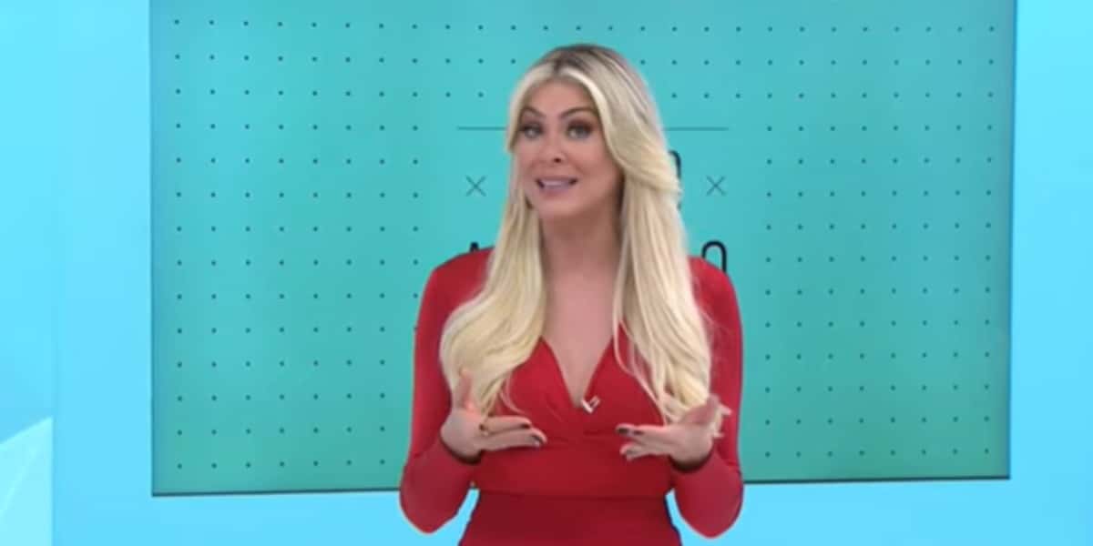 Renata Fan confirmou notícia sobre colega de trabalho (Foto: Reprodução)