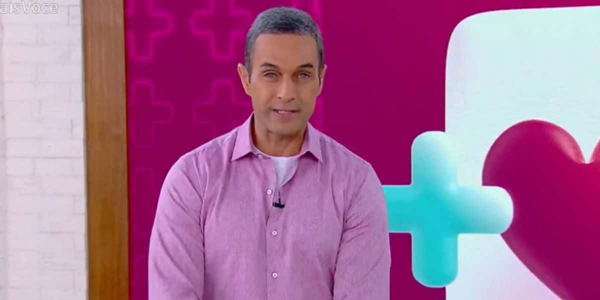 Apresentadores se desesperam no "Mais Você"(Reorodução)