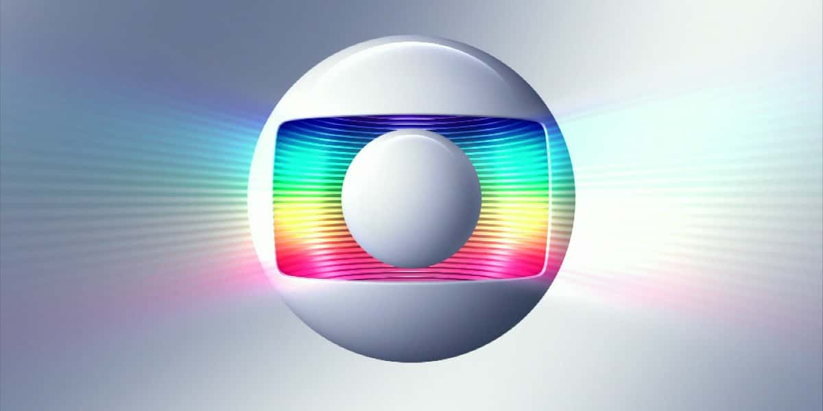 Jornalista da Globo vai aos prantos após ato histórico (Foto: Reprodução