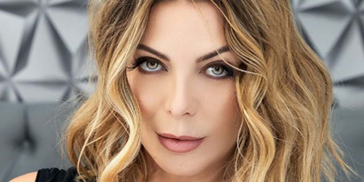 Sheila Mello está passando por momento difícil com a perda da mãe (Foto: Reprodução)