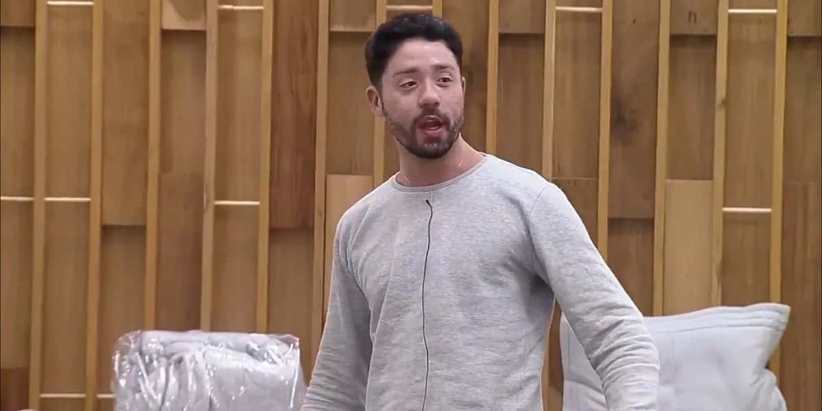 Suspeito de matar pai de Rico Melquiades é preso (Foto: Reprodução/Record)