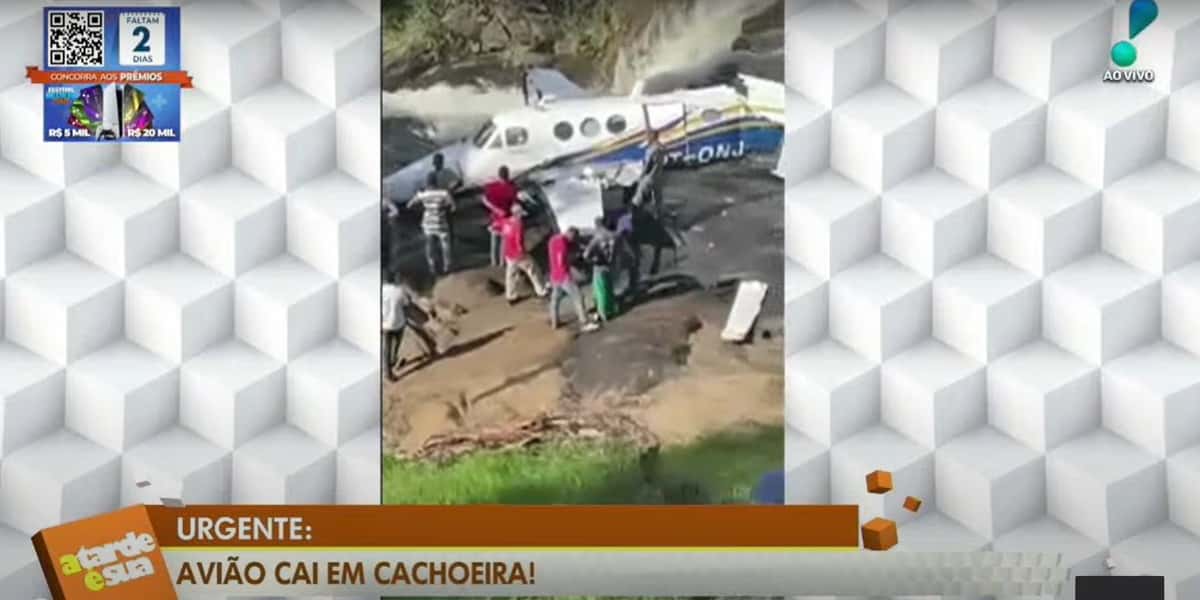 Marília Mendonça estaria no avião que caiu em Minas Gerais (Foto: Reprodução / RedeTV!)