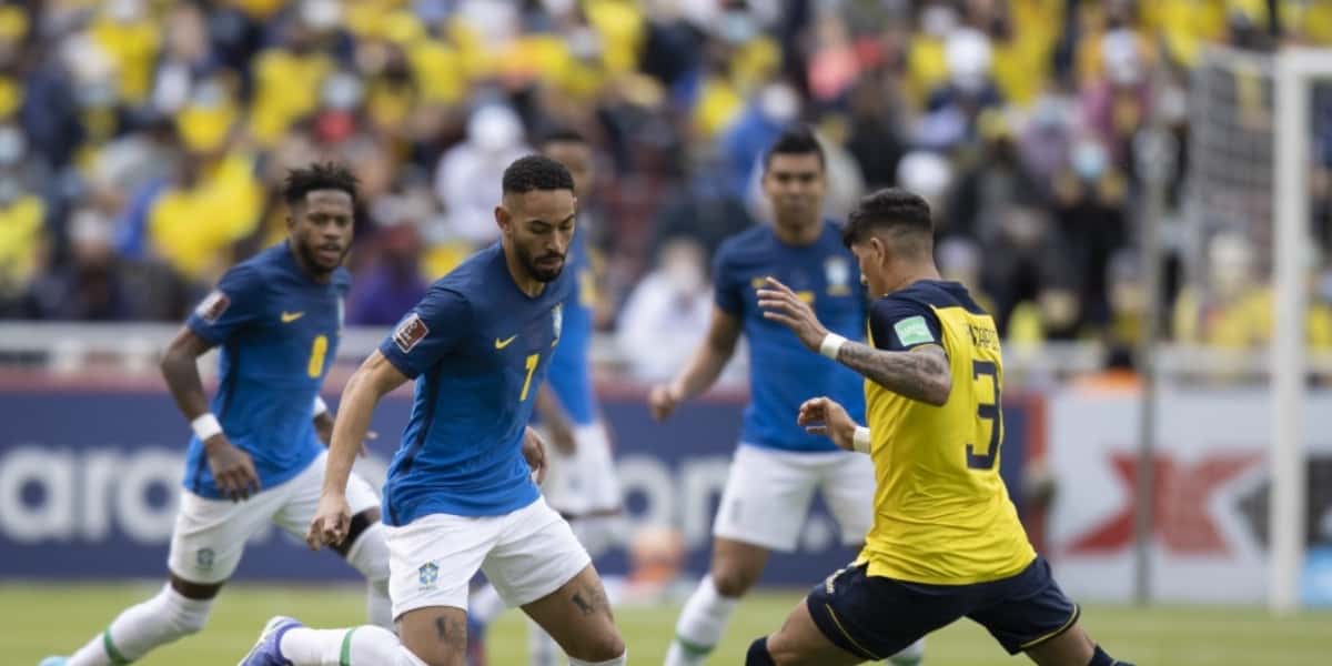 Futebol na Globo registrou boa audiência e levantou a média dia do canal (Foto: Reprodução)